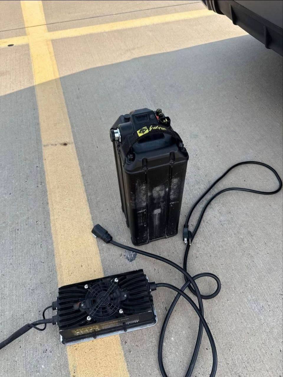 Surron battery with charger